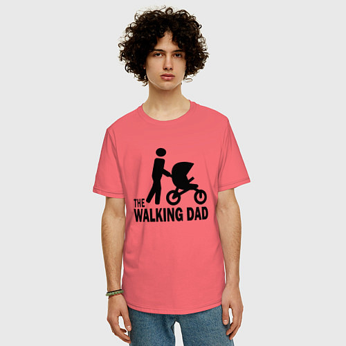 Мужская футболка оверсайз The walking dad with child / Коралловый – фото 3