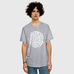 Футболка оверсайз мужская Белый кельтский готичный узор, цвет: меланж — фото 2