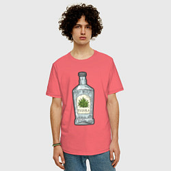 Футболка оверсайз мужская Бутылка текилы, цвет: коралловый — фото 2