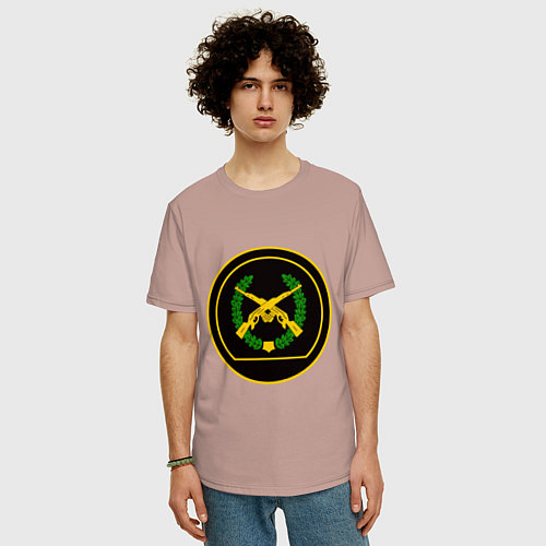 Мужская футболка оверсайз Мотострелковые войска: шеврон без текста / Пыльно-розовый – фото 3