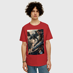 Футболка оверсайз мужская Рыцарь летит на драконе, цвет: красный — фото 2