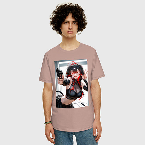 Мужская футболка оверсайз Девушка-демон с пистолетом / Пыльно-розовый – фото 3