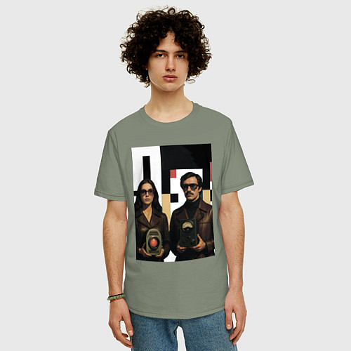Мужская футболка оверсайз Мужчина и женщина с гаджетами поп-арт ретро-футури / Авокадо – фото 3