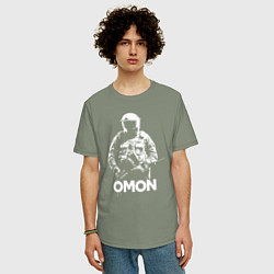 Футболка оверсайз мужская Омон в экипировке, цвет: авокадо — фото 2