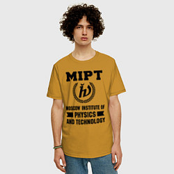 Футболка оверсайз мужская MIPT Institute цвета горчичный — фото 2