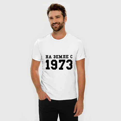 Мужская slim-футболка На Земле с 1973 / Белый – фото 3