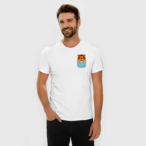 Мужская slim-футболка Тигренок в кармане / Белый – фото 3