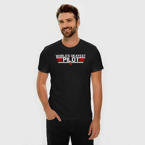 Мужская slim-футболка Лучший в мире пилот / Черный – фото 3