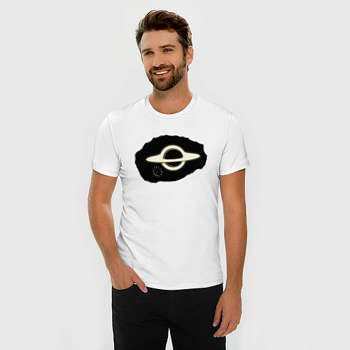 Мужская slim-футболка Interstellar black hole / Белый – фото 3