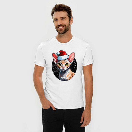 Мужская slim-футболка Кот породы Девон-рекс в новогодней шапке / Белый – фото 3