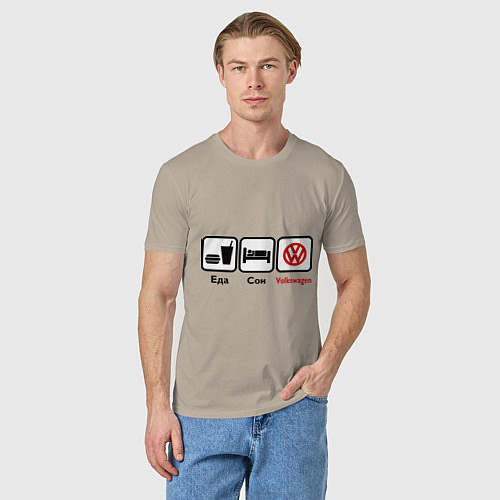 Мужская футболка Еда, сон и Volkswagen / Миндальный – фото 3