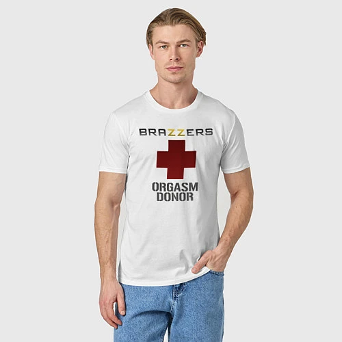 Мужская футболка Brazzers orgasm donor / Белый – фото 3