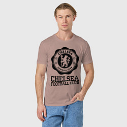 Футболка хлопковая мужская Chelsea FC: Emblem, цвет: пыльно-розовый — фото 2