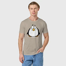 Футболка хлопковая мужская Глазастый пингвин, цвет: миндальный — фото 2