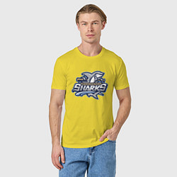 Футболка хлопковая мужская Wilmington sharks -baseball team, цвет: желтый — фото 2