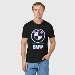 Футболка хлопковая мужская Значок BMW в стиле glitch, цвет: черный — фото 2