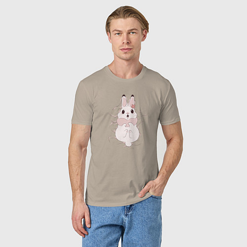 Мужская футболка Cute white rabbit / Миндальный – фото 3