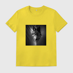 Футболка хлопковая мужская Мем с волком, цвет: желтый