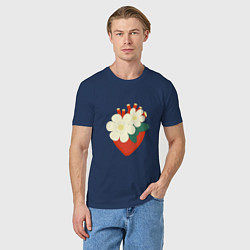 Футболка хлопковая мужская Анатомическое сердце в цветах и листьях, цвет: тёмно-синий — фото 2