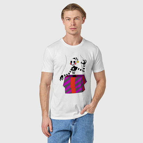 Мужская футболка Марионетка в подарке / Белый – фото 3