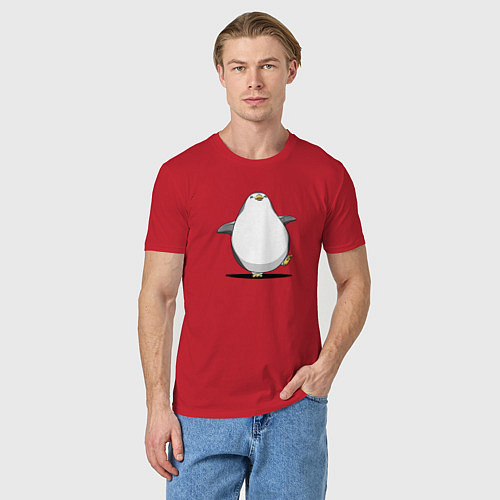 Мужская футболка Мультяшный пингвин шагает / Красный – фото 3