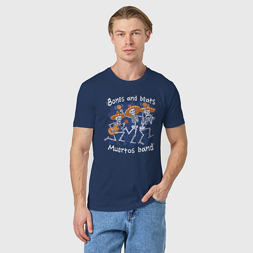 Мужская футболка Танцующие скелеты-музыканты / Тёмно-синий – фото 3