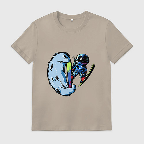 Мужская футболка Прыжок космонавта на лыжах с Месяца / Миндальный – фото 1
