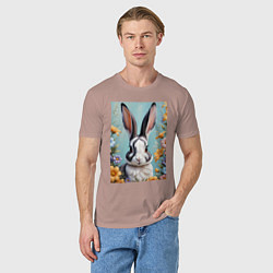 Футболка хлопковая мужская Кролик в цветах, цвет: пыльно-розовый — фото 2