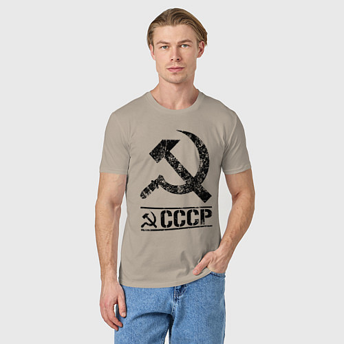 Мужская футболка Серп и молот черный / Миндальный – фото 3