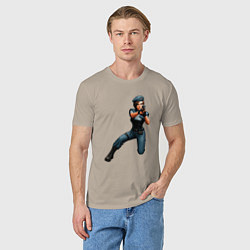 Футболка хлопковая мужская Джилл Валентайн Resident Evil, цвет: миндальный — фото 2