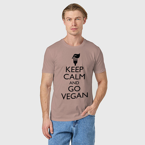 Мужская футболка Keep Calm & Go Vegan / Пыльно-розовый – фото 3