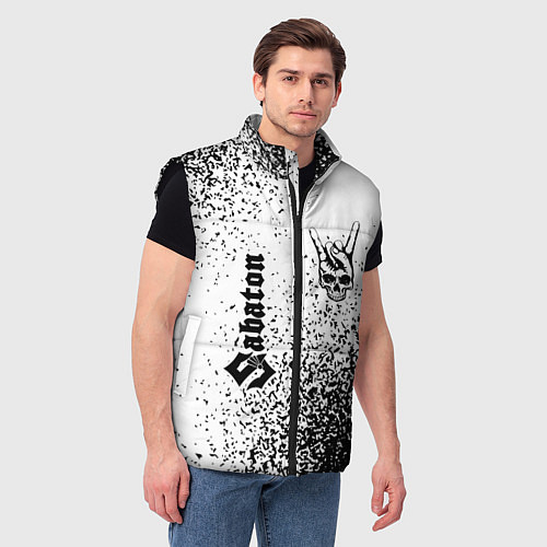 Мужской жилет Sabaton и рок символ на светлом фоне / 3D-Черный – фото 3