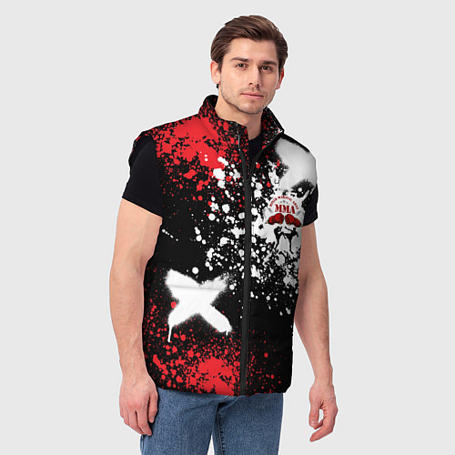 Мужской жилет ММА на фоне брызг красок / 3D-Черный – фото 3