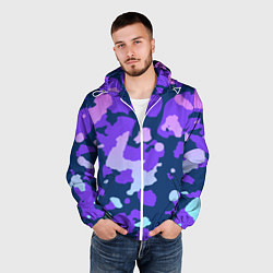 Ветровка с капюшоном мужская Паттерн с розовыми фиолетовыми и голубыми пятнами, цвет: 3D-белый — фото 2