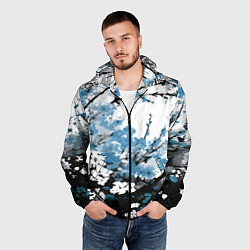Ветровка с капюшоном мужская Абстракция чёрное дерево с синими цветами, цвет: 3D-черный — фото 2