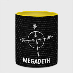 Кружка 3D Megadeth glitch на темном фоне, цвет: 3D-белый + желтый — фото 2