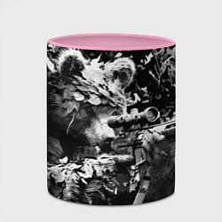 Кружка 3D Медведь снайпер с винтовкой, цвет: 3D-белый + розовый — фото 2