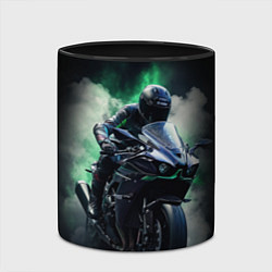 Кружка 3D Мотоциклист в дыму, цвет: 3D-белый + черный — фото 2