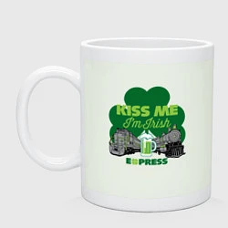 Кружка керамическая Поцелуй меня я ирландец, цвет: фосфор