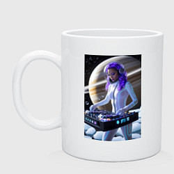Кружка керамическая Девушка космо DJ на фоне сатурна, цвет: белый