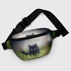 Поясная сумка Черный кот на лугу, цвет: 3D-принт — фото 2