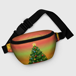 Поясная сумка Ёлка новогодняя украшенная на ярком разноцветном ф, цвет: 3D-принт — фото 2