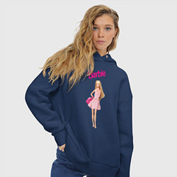 Толстовка оверсайз женская Барби на прогулке, цвет: тёмно-синий — фото 2