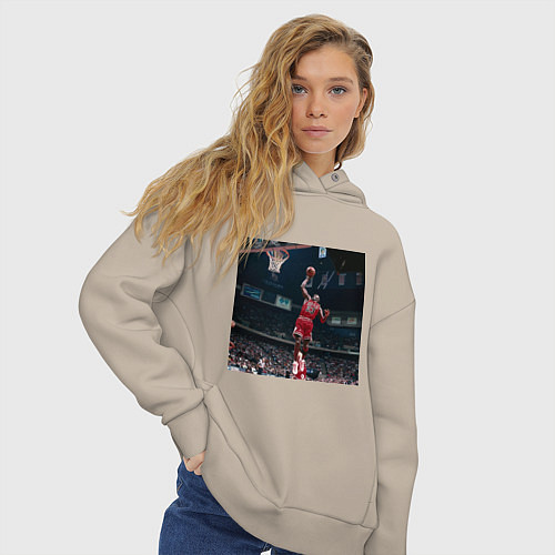 Женское худи оверсайз Майкл в полёте / Миндальный – фото 3