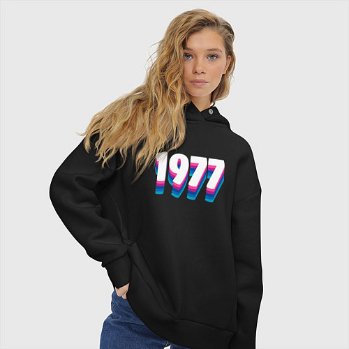 Женское худи оверсайз Made in 1977 vintage art / Черный – фото 3