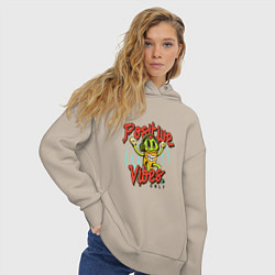 Толстовка оверсайз женская Positive vibes only phrase, цвет: миндальный — фото 2