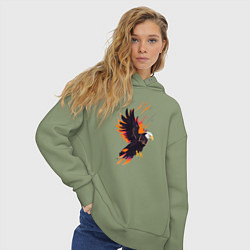 Толстовка оверсайз женская Орел парящая птица абстракция, цвет: авокадо — фото 2