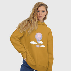Толстовка оверсайз женская Воздушный шар в облаках, цвет: горчичный — фото 2