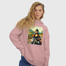 Толстовка оверсайз женская Mona Lisa on a motorcycle - ai art, цвет: пыльно-розовый — фото 2