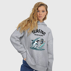 Толстовка оверсайз женская Surfing never alone - shark and girl, цвет: меланж — фото 2